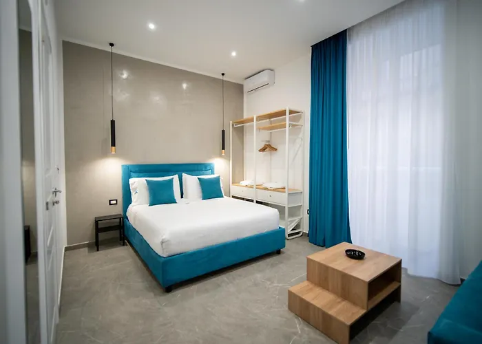 Blesolange 4* Naples